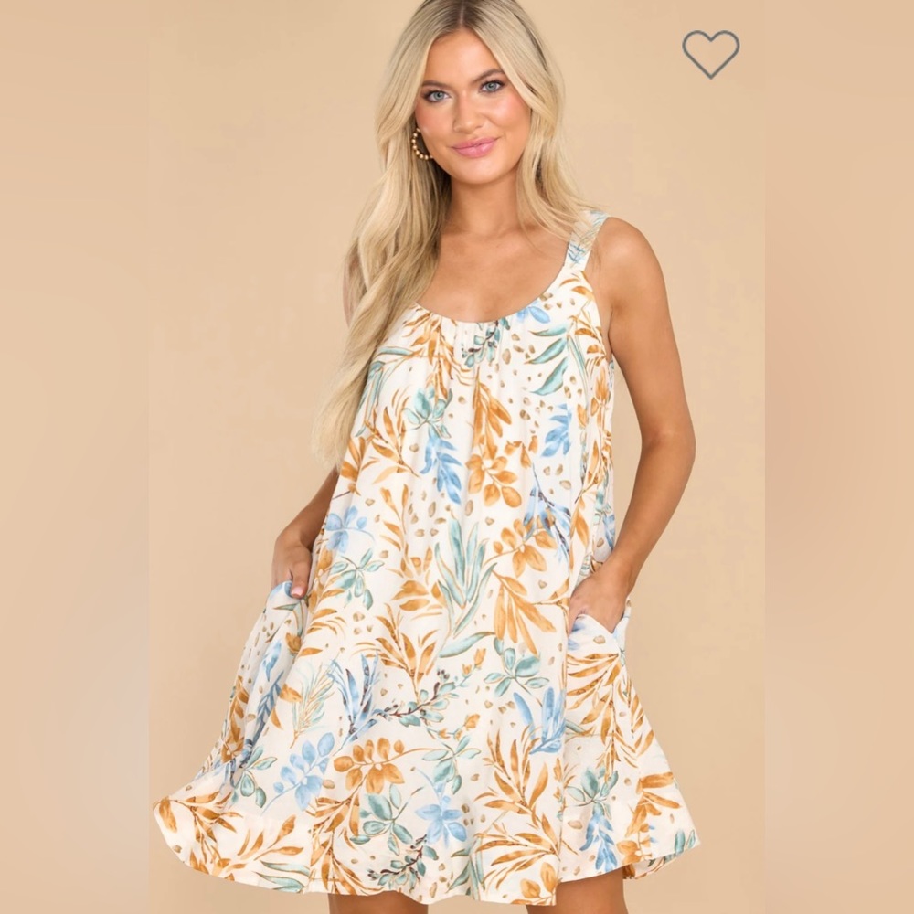 NWOT Flowy Floral Dress